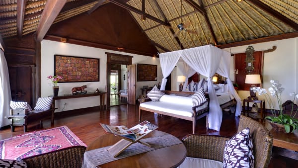 Villa Sungai Tinggi - Master suite